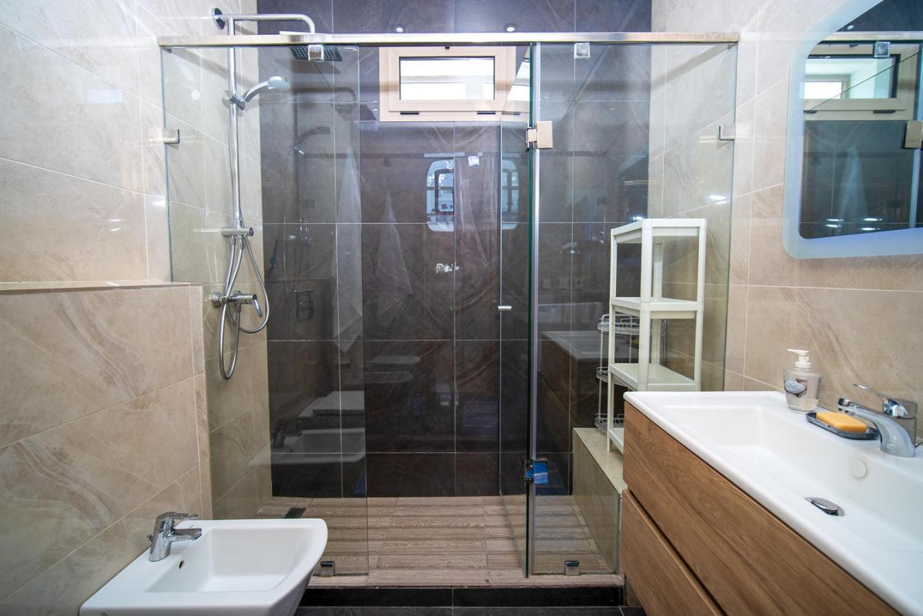 Welcome To Casa Luxe 3 King Beds Near Cfc & Tram *